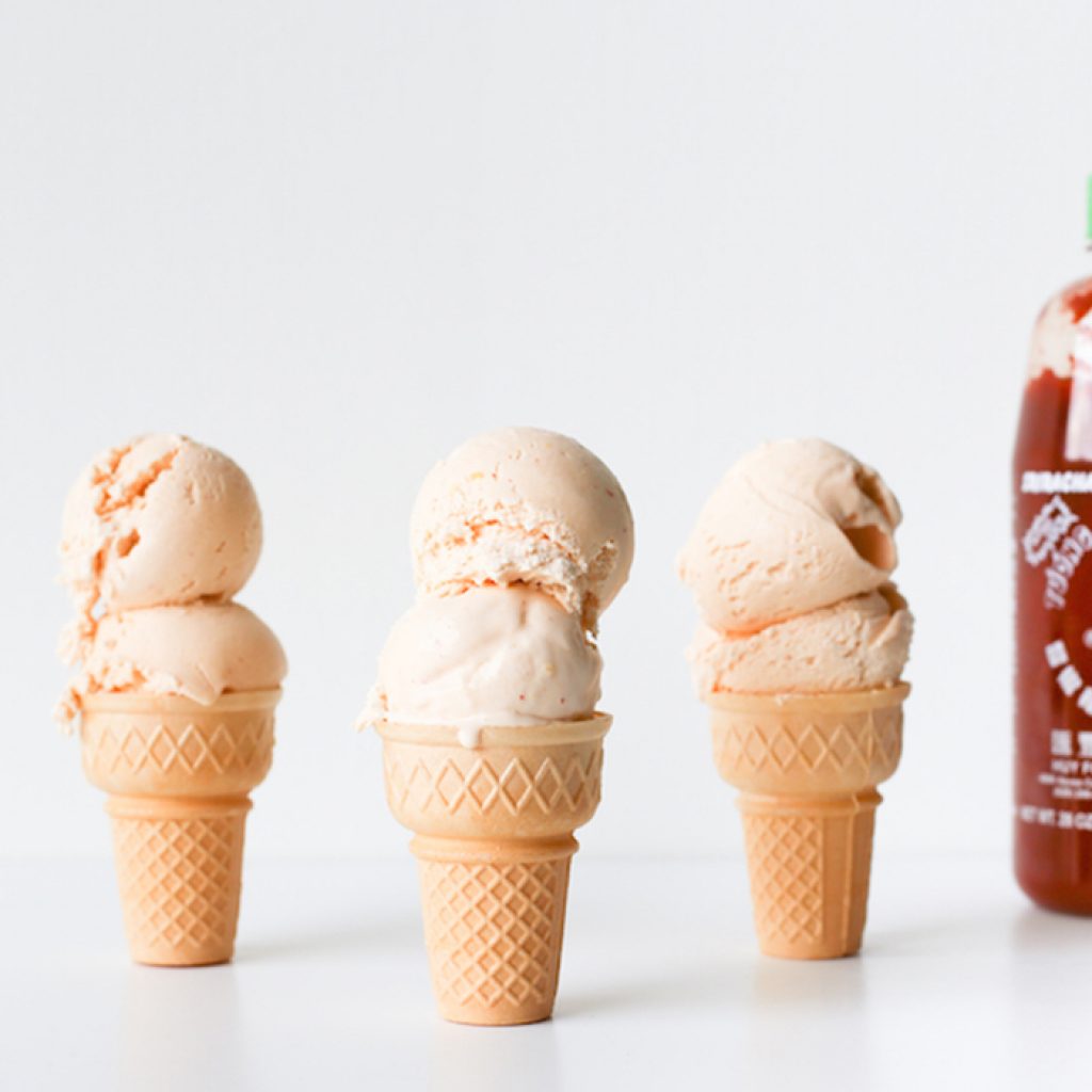Inghetata Sriracha